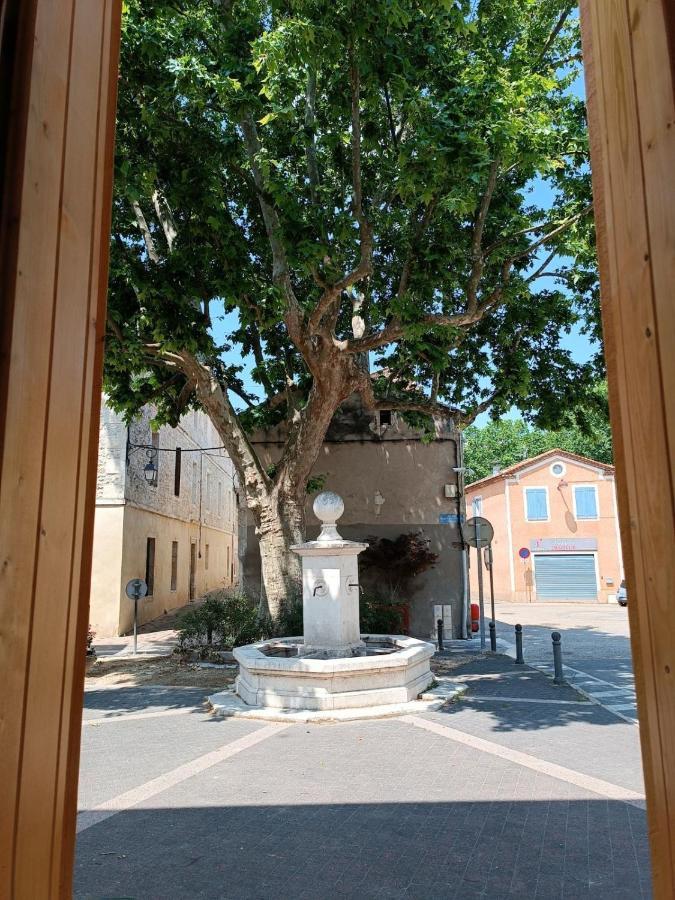 Dans Maison De Maitre, Appartement Independant. Montfrin Dış mekan fotoğraf